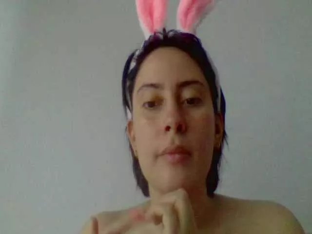 Offline sexxybunny on BongaCams