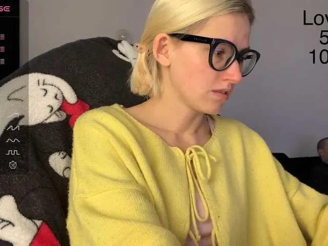 Offline Sexy-Sweets on BongaCams