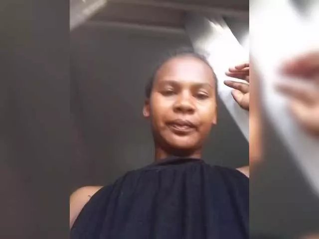 Offline SexyXwels on BongaCams