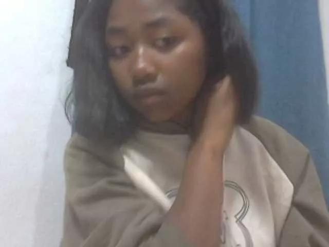 Offline ShafirYoung on BongaCams