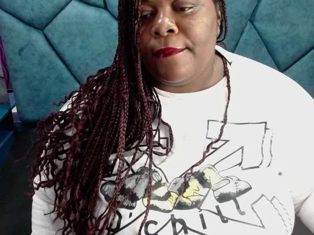 Freechat ShantalBBW on BongaCams