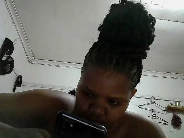 Freechat Shepretty on BongaCams