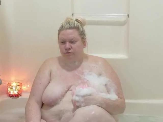 Offline Siennaluxx on BongaCams