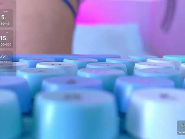 Freechat skinnyprinces on BongaCams