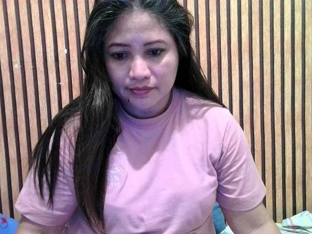 Offline soffia-mae on BongaCams