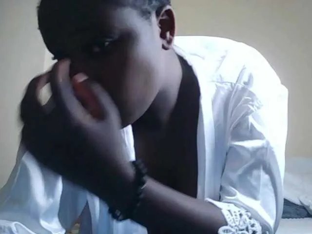 Freechat SoniaBella on BongaCams