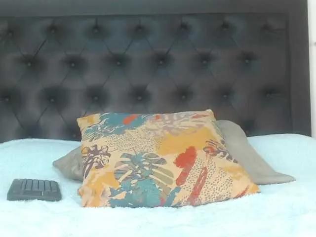 Offline Spicy-shanty on BongaCams