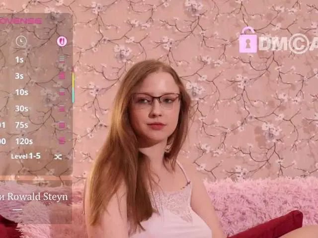 Freechat steffania on BongaCams