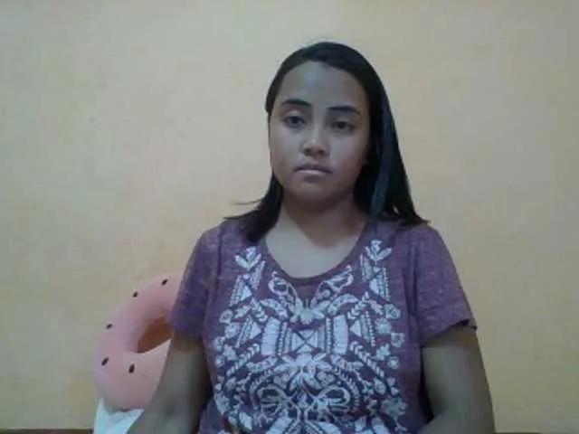 Offline SunsetMonica on BongaCams