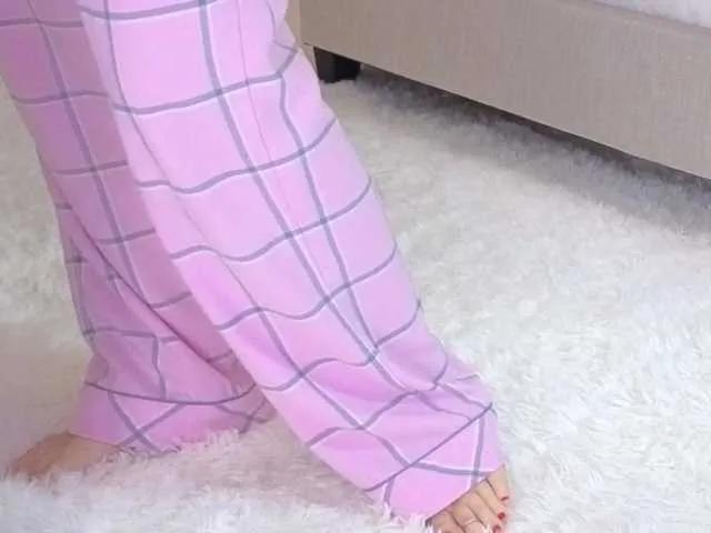 Offline Sunshine- on BongaCams