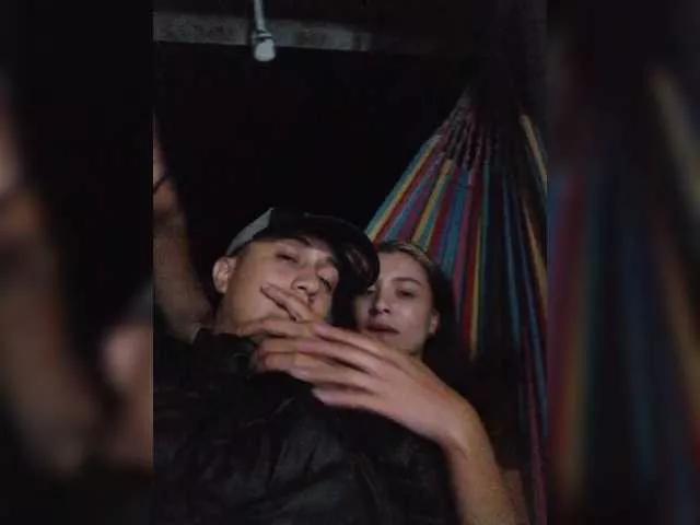 Freechat SussiandMate0 on BongaCams