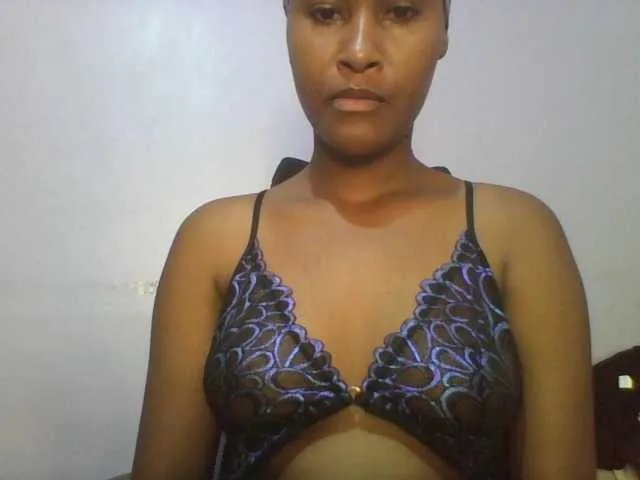 Freechat Sweet-boo on BongaCams