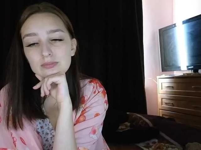Offline Sweet-Little-Lie on BongaCams