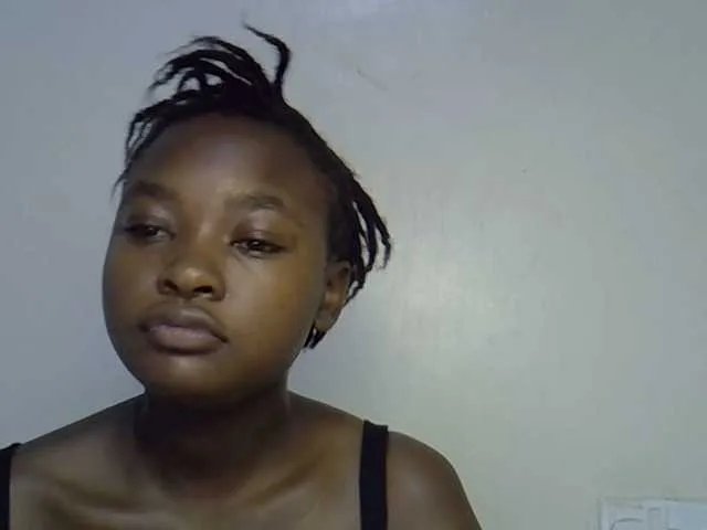 Offline sweet-luna1 on BongaCams