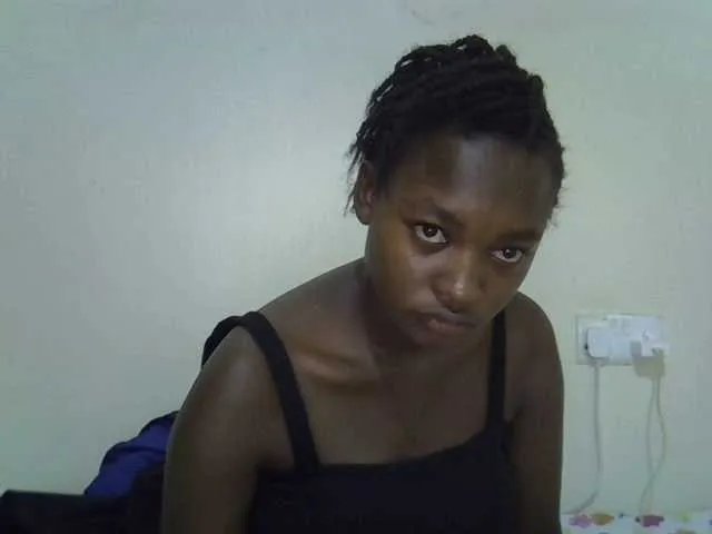 Offline sweet-luna1 on BongaCams