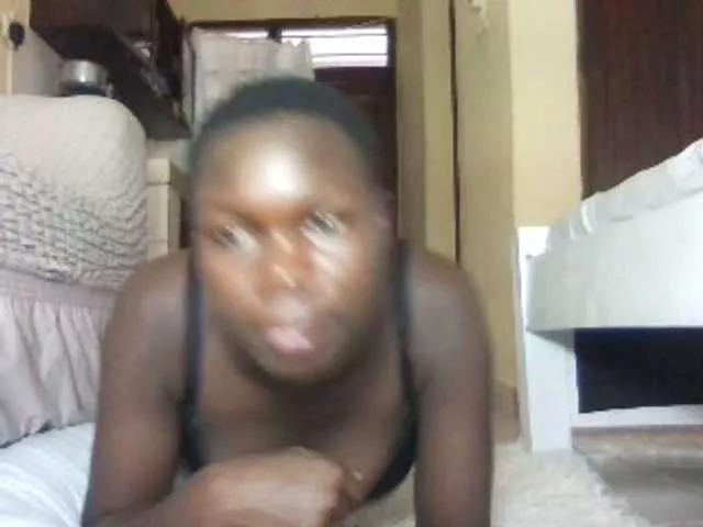 Freechat Sweetchocolate on BongaCams