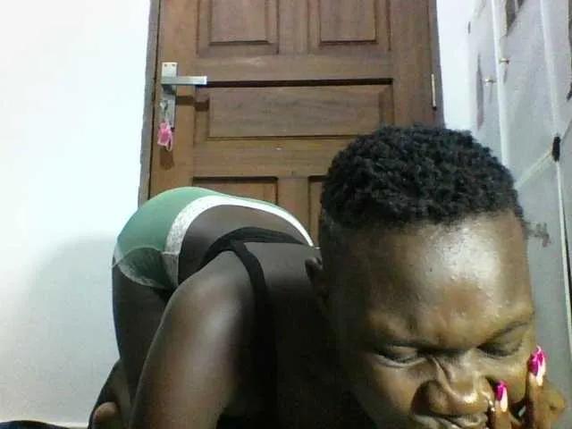 Freechat Sweetchocolate on BongaCams