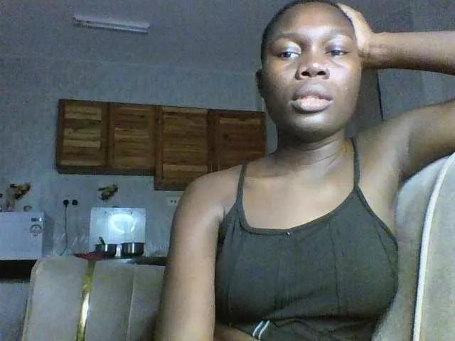 Freechat Sweetchocolate on BongaCams