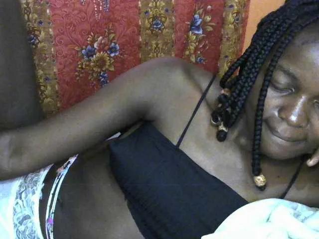 Freechat Sweetness-Tatiana on BongaCams