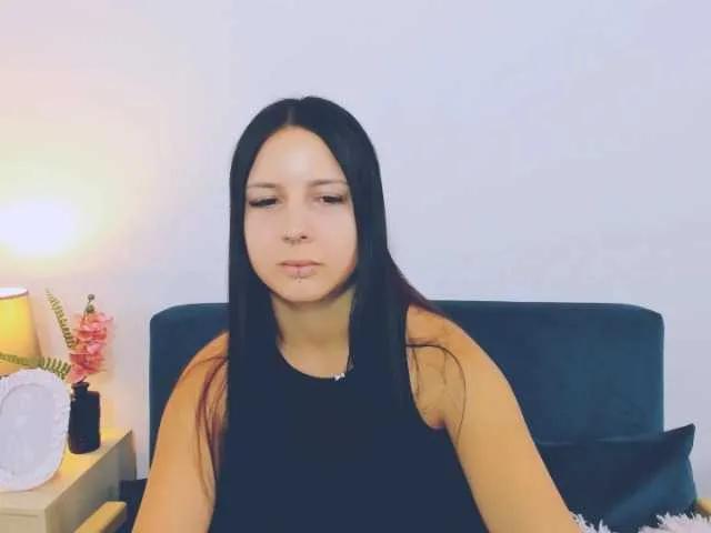 Offline TaliaDelicate on BongaCams