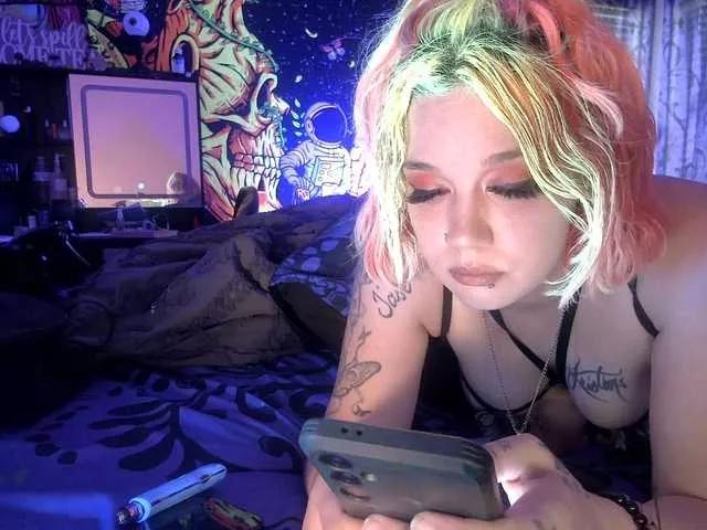 Offline Texasmaryjane on BongaCams