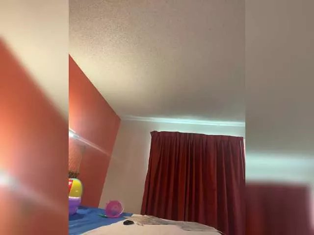 Freechat TheDime on BongaCams