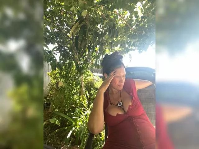 Freechat TheDime on BongaCams