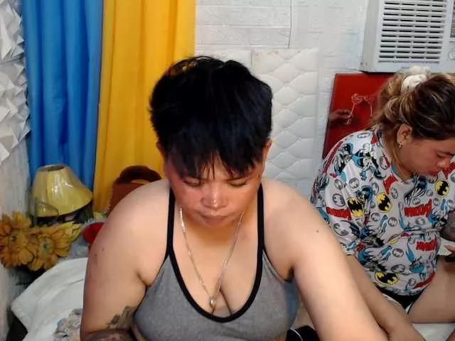 Offline TheHottty on BongaCams