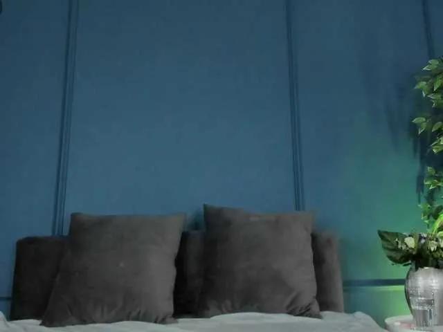 Offline TifannyRay on BongaCams