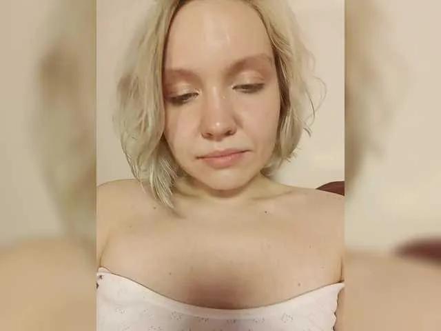 Offline Tikoffka on BongaCams