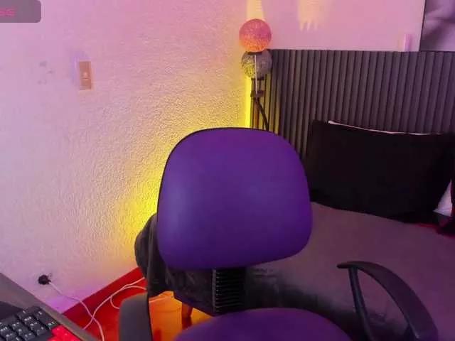 Offline TinaJons on BongaCams