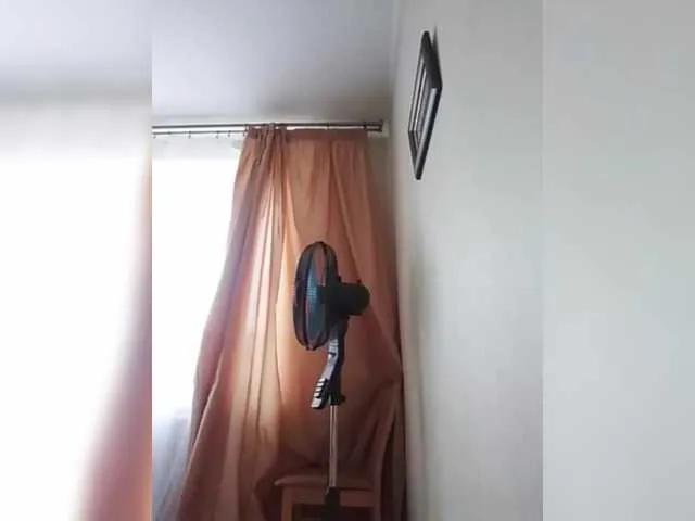 Freechat ula2015 on BongaCams