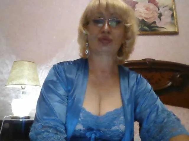 Offline Ur-Mami on BongaCams