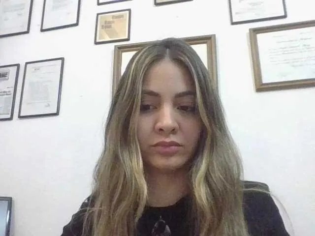 Offline valenseleni96 on BongaCams