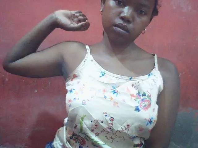 Freechat valeria223 on BongaCams