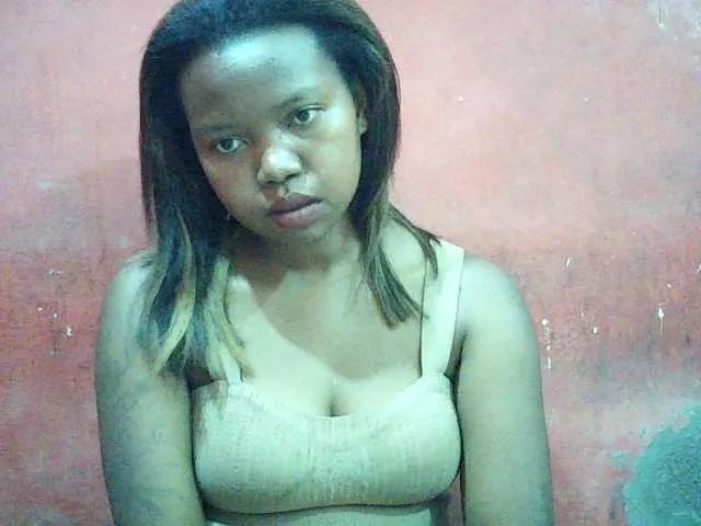 Freechat valeria223 on BongaCams