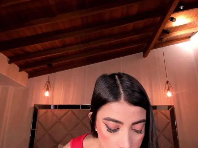 ValeriaVelvet — It excites me that they treat me well and while they excite me when I remind me of the naughty that I can be