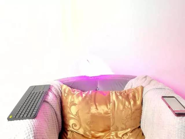 Offline ValkiriaContee on BongaCams