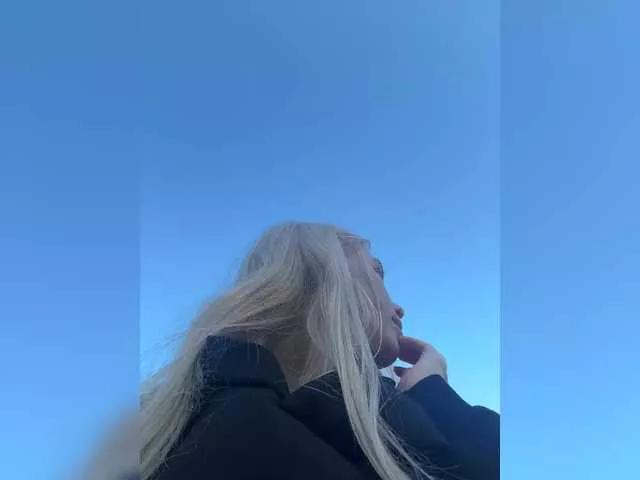 Offline VibroMashulkaDashulka on BongaCams