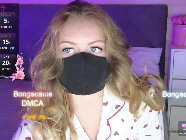 Offline Victoria- on BongaCams