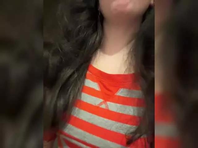 Offline Vika19981 on BongaCams