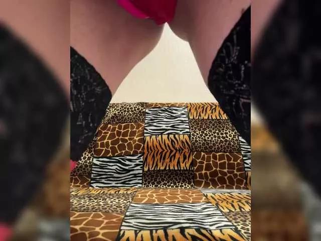 Offline Vika19981 on BongaCams