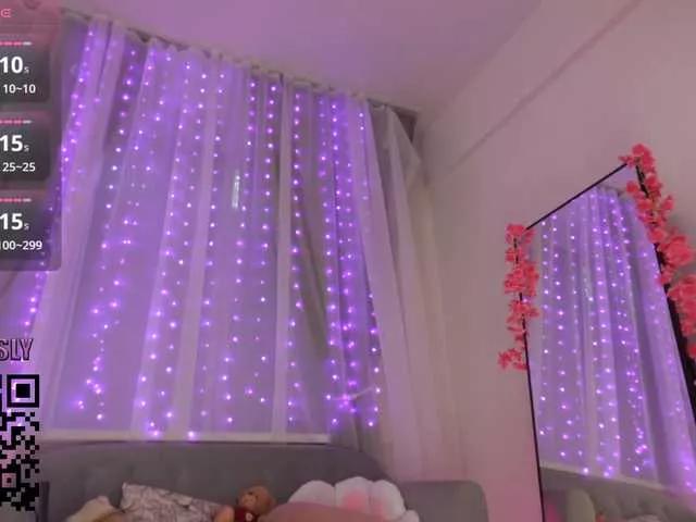 Offline VikkiVibe on BongaCams