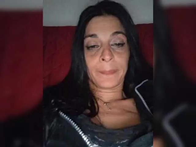 Offline Viola18 on BongaCams