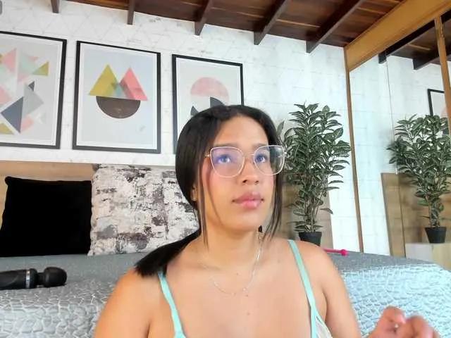 Offline VioletaRossi on BongaCams