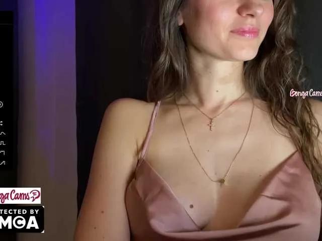 Vvv-lifffe on BongaCams 