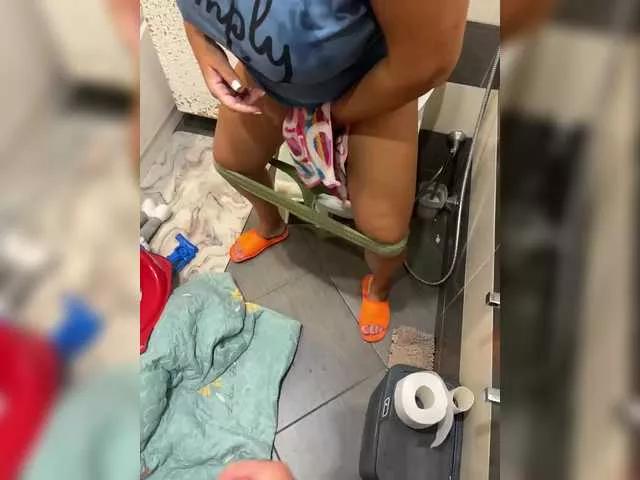 Offline XKotikiX on BongaCams