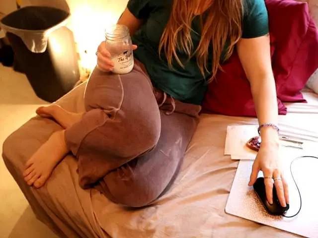 XxpixeyxX on BongaCams