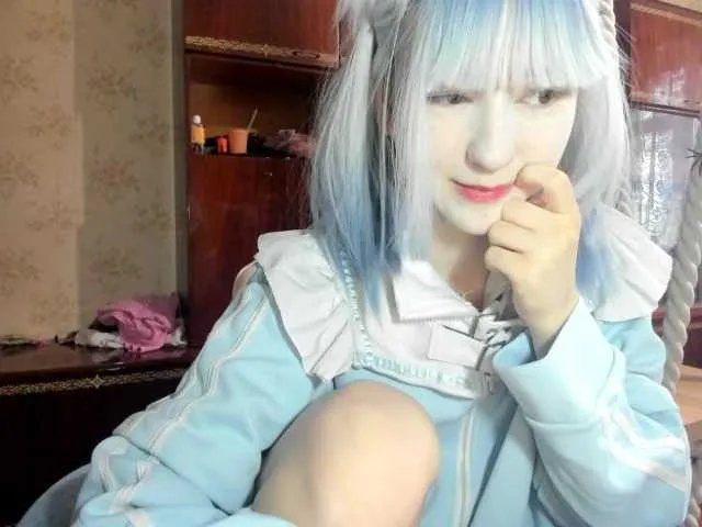 yoonhee-kiss on BongaCams 