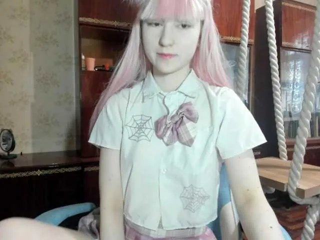 yoonhee-kiss on BongaCams 